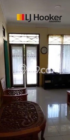 Sewa Rumah Harga Terjangkau di Jababeka Bekasi dengan 3 Kamar Tidur Sewa Rumah Harga Terjangkau di Jababeka Bekasi dengan 3 Kamar Tidur