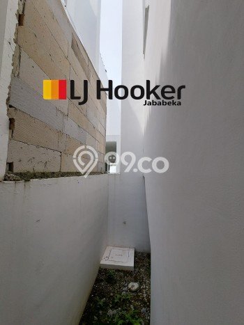 Siap Huni Rumah Minimalis & Modern LB 43m2 di Jababeka Siap Huni Rumah Minimalis & Modern LB 43m2 di Jababeka