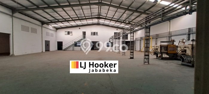 Gudang Bagus Dijual LB 800m2 Lokasi Strategis Bekasi Area Cocok untuk Bisnis Gudang Bagus Dijual LB 800m2 Lokasi Strategis Bekasi Area Cocok untuk Bisnis