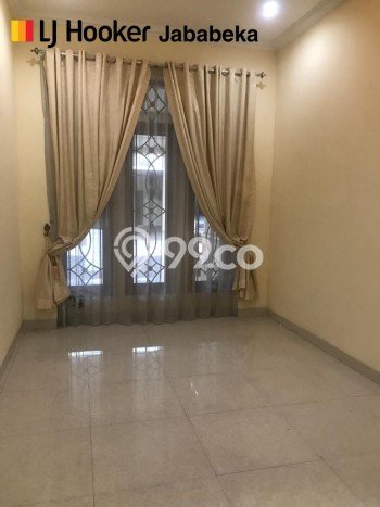 Rumah Bagus Siap Pakai Di Lippo Cikarang Luas 68m2 Aman Rumah Bagus Siap Pakai Di Lippo Cikarang Luas 68m2 Aman