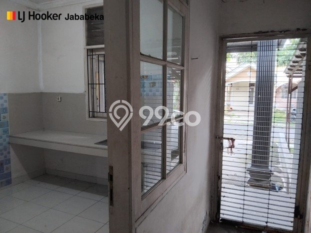 Dijual Rumah 5 Kamar Lokasi Strategis Bagus dan Strategis di Lippo Cikarang Dijual Rumah 5 Kamar Lokasi Strategis Bagus dan Strategis di Lippo Cikarang