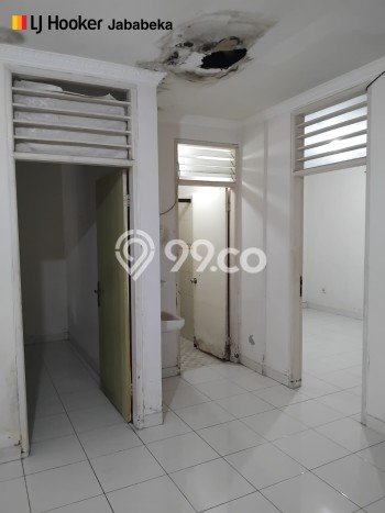 Dijual Rumah 5 Kamar Lokasi Strategis Bagus dan Strategis di Lippo Cikarang Dijual Rumah 5 Kamar Lokasi Strategis Bagus dan Strategis di Lippo Cikarang
