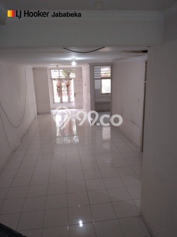 Dijual Rumah 5 Kamar Lokasi Strategis Bagus dan Strategis di Lippo Cikarang Dijual Rumah 5 Kamar Lokasi Strategis Bagus dan Strategis di Lippo Cikarang