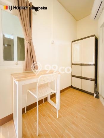 Unit Kost Dijual di Jababeka dengan 18 Kamar Kawasan Ramai Unit Kost Dijual di Jababeka dengan 18 Kamar Kawasan Ramai