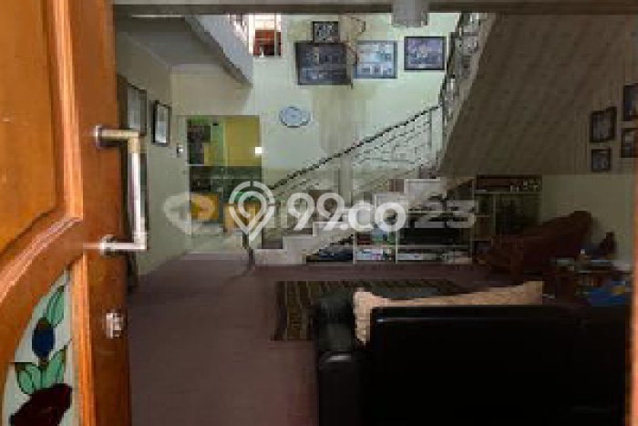 Jual Rumah Strategis Bagus Punya 4 KT di Antapani Bandung SHM Jual Rumah Strategis Bagus Punya 4 KT di Antapani Bandung SHM