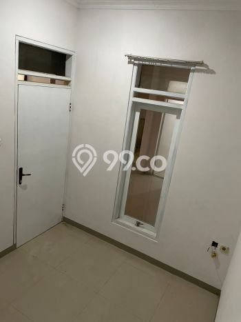 Dijual Hunian Rumah Terawat 6 KT di Taman Holis Indah, Bandung Dijual Hunian Rumah Terawat 6 KT di Taman Holis Indah, Bandung