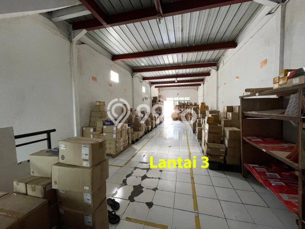 Area Ramai! Ruko Dijual di Tambaksari untuk Bisnis Luas Bangunan 300m2 Area Ramai! Ruko Dijual di Tambaksari untuk Bisnis Luas Bangunan 300m2
