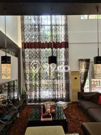 Rumah Elit LB 550m2 Siap Huni Desain Elegan di Pantai Indah Kapuk, Jakarta Utara Rumah Elit LB 550m2 Siap Huni Desain Elegan di Pantai Indah Kapuk, Jakarta Utara