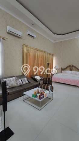 Rumah Elit Modern Tanpa Renovasi di Pantai Indah Kapuk Jakarta Utara Rumah Elit Modern Tanpa Renovasi di Pantai Indah Kapuk Jakarta Utara