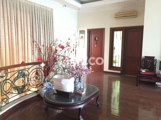 Rumah Elit Modern Siap Huni di Pantai Indah Kapuk Jakarta Utara Rumah Elit Modern Siap Huni di Pantai Indah Kapuk Jakarta Utara