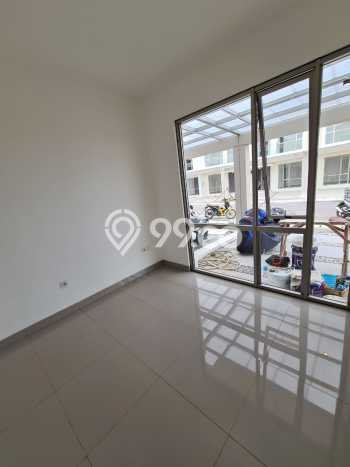 Dijual Hunian Rumah Terawat 3 Kamar di Pantai Indah Kapuk, Jakarta Utara Dijual Hunian Rumah Terawat 3 Kamar di Pantai Indah Kapuk, Jakarta Utara