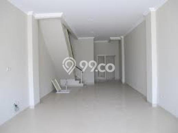 Untuk Dijual Ruko di Cengkareng Jakarta Barat LT 73m2 / LB 292m2 Untuk Dijual Ruko di Cengkareng Jakarta Barat LT 73m2 / LB 292m2