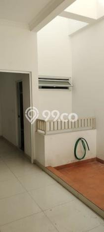 For Sale! Luxury House LT 120m2 Desain Elegan di Muara Karang For Sale! Luxury House LT 120m2 Desain Elegan di Muara Karang