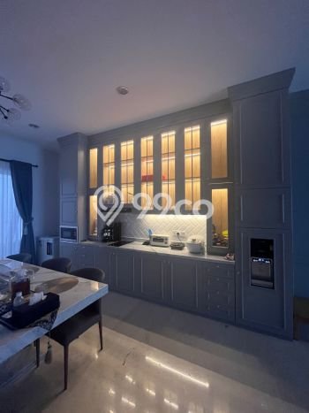 For Sale! Premium House LT 160m2 Desain Elegan di Pantai Indah Kapuk For Sale! Premium House LT 160m2 Desain Elegan di Pantai Indah Kapuk