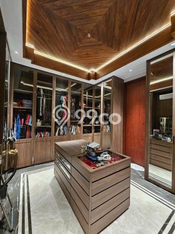 Jual Rumah Luas Elegan Dengan View Eksklusif di Pantai Mutiara, Jakarta Utara Jual Rumah Luas Elegan Dengan View Eksklusif di Pantai Mutiara, Jakarta Utara