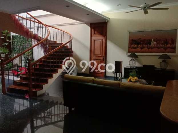 Dijual Rumah Mewah Megah Dengan View Eksklusif di Pantai Mutiara, Jakarta Utara Dijual Rumah Mewah Megah Dengan View Eksklusif di Pantai Mutiara, Jakarta Utara