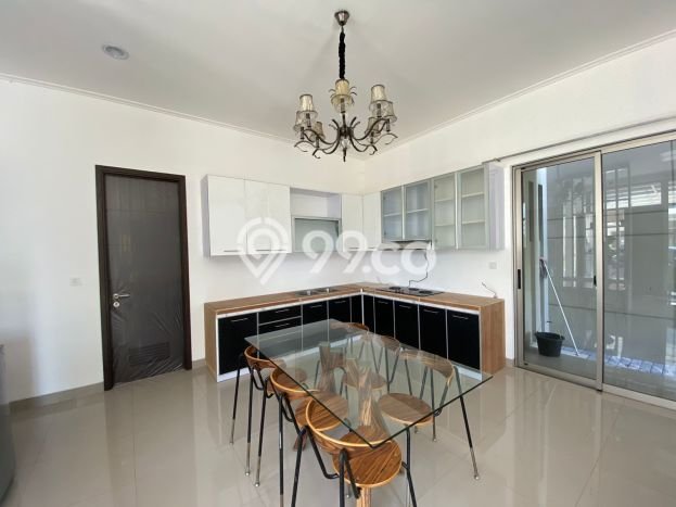 Jual Rumah Mewah Elegan Dengan View Eksklusif di Pantai Indah Kapuk, Jakarta Utara Jual Rumah Mewah Elegan Dengan View Eksklusif di Pantai Indah Kapuk, Jakarta Utara