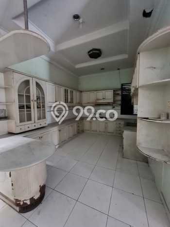 Rumah Luxury Modern Siap Huni di Pluit Jakarta Utara Rumah Luxury Modern Siap Huni di Pluit Jakarta Utara