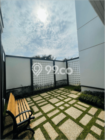Rumah Mewah LB 229m2 Siap Pakai Desain Elegan di Gading Serpong, Tangerang Rumah Mewah LB 229m2 Siap Pakai Desain Elegan di Gading Serpong, Tangerang