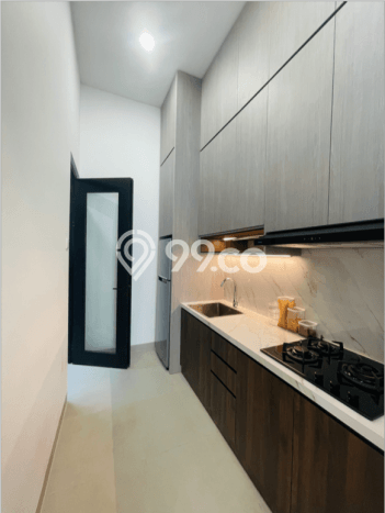 Rumah Mewah LB 229m2 Siap Pakai Desain Elegan di Gading Serpong, Tangerang Rumah Mewah LB 229m2 Siap Pakai Desain Elegan di Gading Serpong, Tangerang