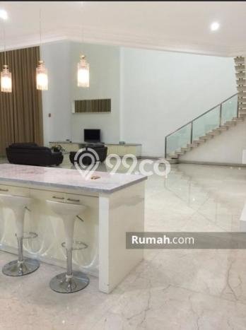 Ready to Use! Premium House LT 612m2 Desain Elegan di Pantai Indah Kapuk Ready to Use! Premium House LT 612m2 Desain Elegan di Pantai Indah Kapuk