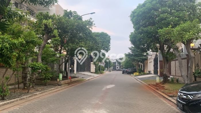 Hunian Elit LB 600m2 Siap Huni Desain Elegan di Pantai Indah Kapuk, Jakarta Utara Hunian Elit LB 600m2 Siap Huni Desain Elegan di Pantai Indah Kapuk, Jakarta Utara