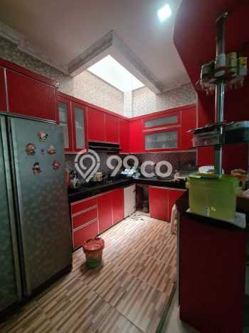Ready to Use! Premium House LT 120m2 Desain Elegan di Teluk Gong Ready to Use! Premium House LT 120m2 Desain Elegan di Teluk Gong