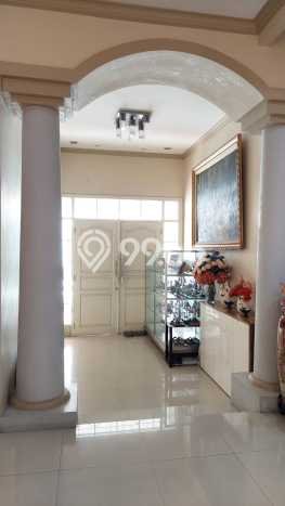 Rumah Elit Modern Siap Huni di Pantai Indah Kapuk Jakarta Utara Rumah Elit Modern Siap Huni di Pantai Indah Kapuk Jakarta Utara