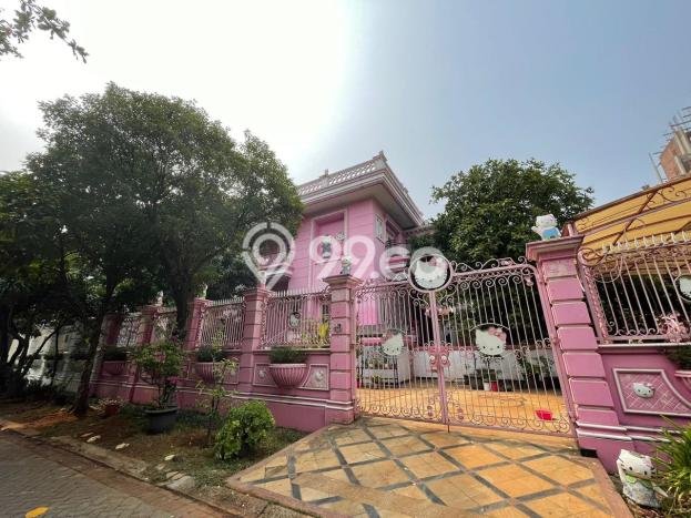 Rumah Elit Modern Tanpa Renovasi di Pantai Indah Kapuk Jakarta Utara Rumah Elit Modern Tanpa Renovasi di Pantai Indah Kapuk Jakarta Utara