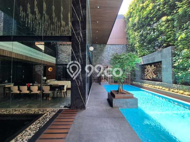 Rumah Luxury Modern Tanpa Renovasi di Pantai Indah Kapuk Jakarta Utara Rumah Luxury Modern Tanpa Renovasi di Pantai Indah Kapuk Jakarta Utara