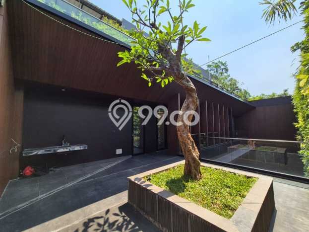 Rumah Luxury Modern Tanpa Renovasi di Pantai Indah Kapuk Jakarta Utara Rumah Luxury Modern Tanpa Renovasi di Pantai Indah Kapuk Jakarta Utara
