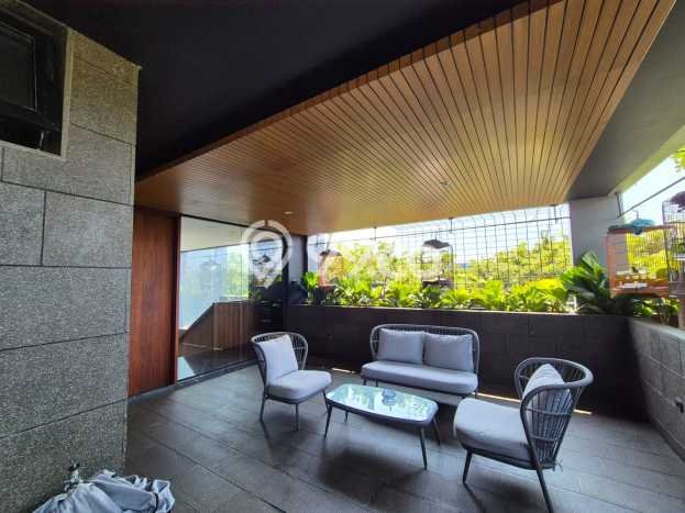 Rumah Luxury Modern Tanpa Renovasi di Pantai Indah Kapuk Jakarta Utara Rumah Luxury Modern Tanpa Renovasi di Pantai Indah Kapuk Jakarta Utara