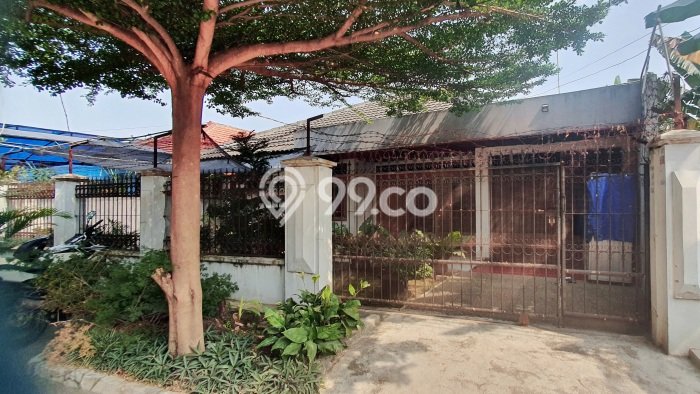 Rumah Strategis Modern Lb 200m2 di Cibinong, Bogor Rumah Strategis Modern Lb 200m2 di Cibinong, Bogor
