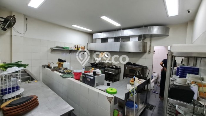 KAWASAN BISNIS! Komersial Kawasan , Luas 600m2m², Jalan Utama KAWASAN BISNIS! Komersial Kawasan , Luas 600m2m², Jalan Utama