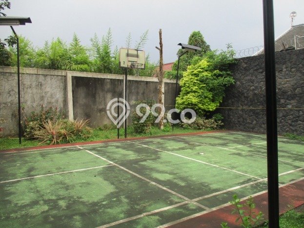 For Sale! Luxury House LT 350m2 Desain Modern di Tanah Sareal For Sale! Luxury House LT 350m2 Desain Modern di Tanah Sareal