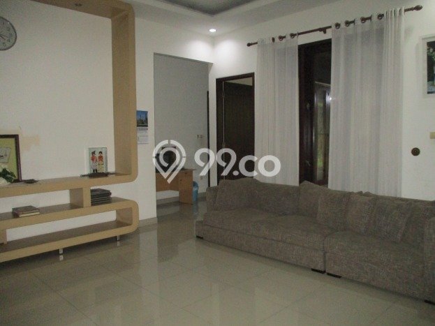For Sale! Luxury House LT 350m2 Desain Modern di Tanah Sareal For Sale! Luxury House LT 350m2 Desain Modern di Tanah Sareal