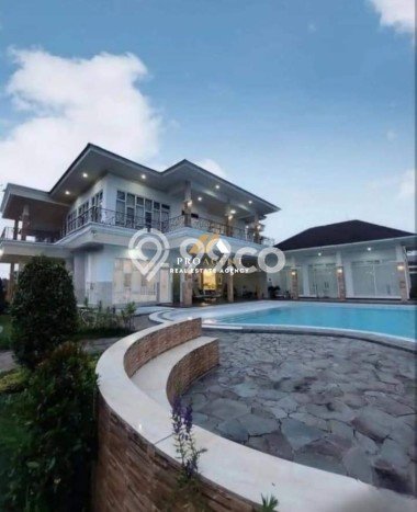Dijual Rumah Luas Megah Dengan View Cantik di Puncak, Bogor Dijual Rumah Luas Megah Dengan View Cantik di Puncak, Bogor