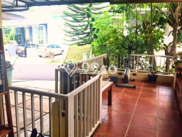 Rumah Modern 5 KT LT 144m2 di Lawanggintung Rumah Modern 5 KT LT 144m2 di Lawanggintung