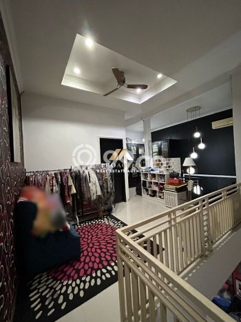 Rumah Mewah Siap Huni LT 258m2 di Cimanggis, Depok Rumah Mewah Siap Huni LT 258m2 di Cimanggis, Depok
