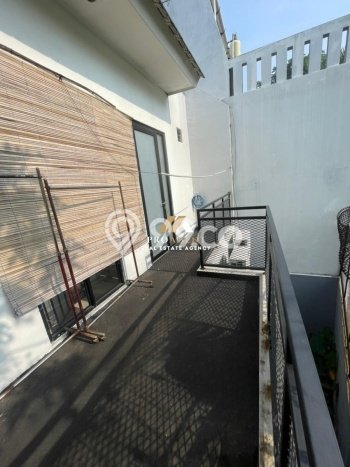 Rumah Strategis Modern Lb 85m2 di Beji, Depok Rumah Strategis Modern Lb 85m2 di Beji, Depok