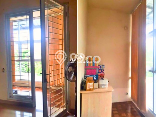 Rumah Modern 5 KT LT 144m2 di Lawanggintung Rumah Modern 5 KT LT 144m2 di Lawanggintung