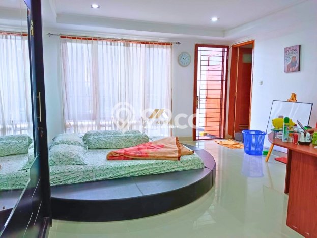 Rumah Eksklusif Dijual LT 206m2 di Palmerah, Jakarta Barat Rumah Eksklusif Dijual LT 206m2 di Palmerah, Jakarta Barat