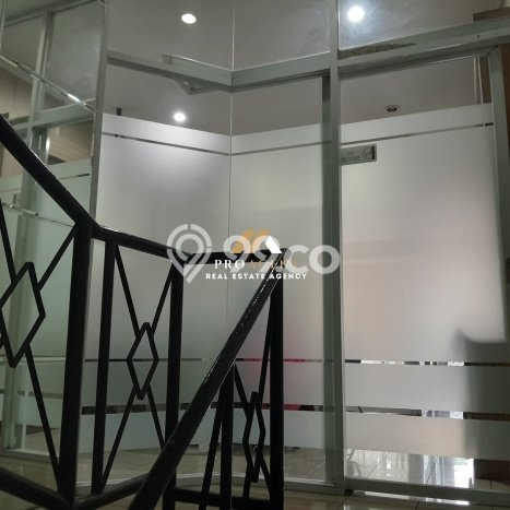 Area Ramai! Ruko Dijual di Pasar Minggu untuk Bisnis Luas Bangunan 300m2 Area Ramai! Ruko Dijual di Pasar Minggu untuk Bisnis Luas Bangunan 300m2