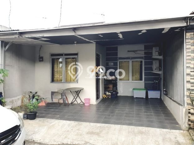 Rumah Modern Cantik 2 KT Bisa Langsung Pindah di Cibinong Rumah Modern Cantik 2 KT Bisa Langsung Pindah di Cibinong