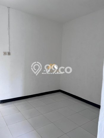 Dijual Rumah Kost di Bintaro, Tangerang Selatan, 10 KT, 10 KM, Bangunan 200m2 Dijual Rumah Kost di Bintaro, Tangerang Selatan, 10 KT, 10 KM, Bangunan 200m2