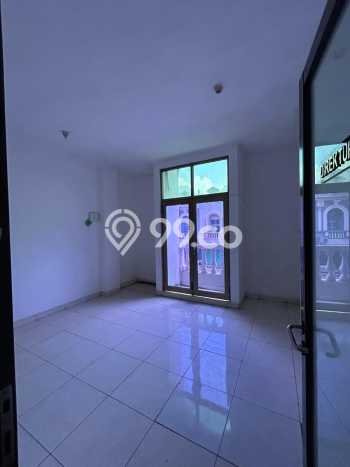 KAWASAN BISNIS! Ruko Kawasan , Luas 100m2m², Jalan Utama KAWASAN BISNIS! Ruko Kawasan , Luas 100m2m², Jalan Utama