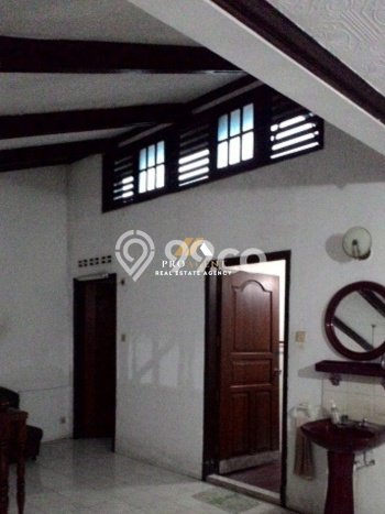 For Sale Rumah 4 Kamar Lokasi Ideal Bagus dan Strategis di Cikole For Sale Rumah 4 Kamar Lokasi Ideal Bagus dan Strategis di Cikole