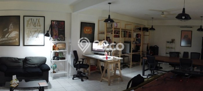 Hunian Eksklusif Siap Huni LT 588m2 di Cempaka Putih, Jakarta Pusat Hunian Eksklusif Siap Huni LT 588m2 di Cempaka Putih, Jakarta Pusat