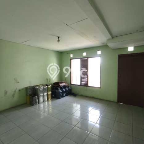 AREA PROSPEKTIF! Ruko di Dayeuhkolot, Luas 153m², Lokasi Strategis AREA PROSPEKTIF! Ruko di Dayeuhkolot, Luas 153m², Lokasi Strategis