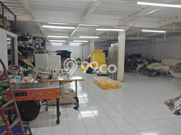 Area Ramai! Gudang Dijual di Cangkuang untuk Bisnis Luas Bangunan 1200m2 Area Ramai! Gudang Dijual di Cangkuang untuk Bisnis Luas Bangunan 1200m2